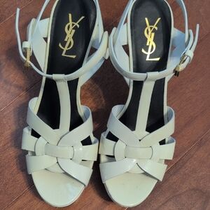 Yves Saint Laurent Women's Cream Sandals